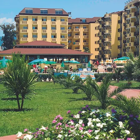 Titan Garden Ultra Resort 4*