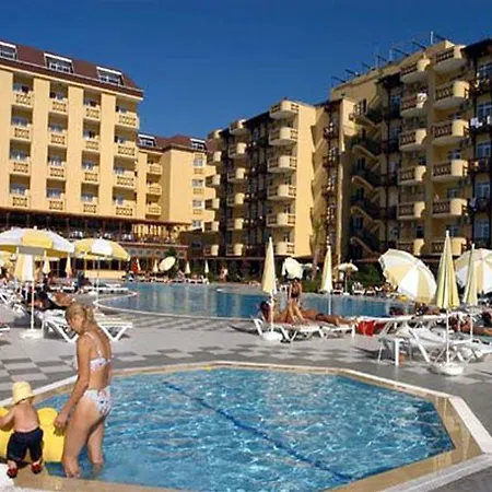 Titan Garden Ultra Konaklı