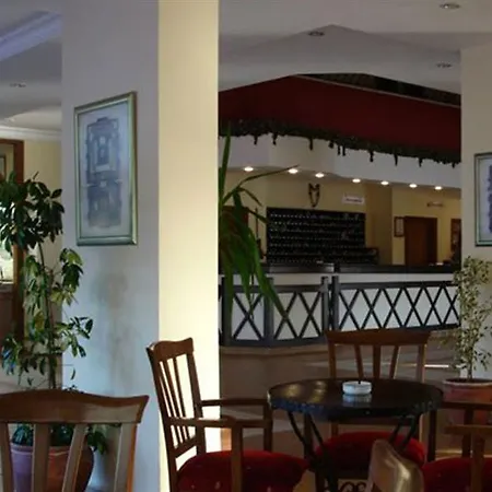 Titan Garden Ultra Konaklı