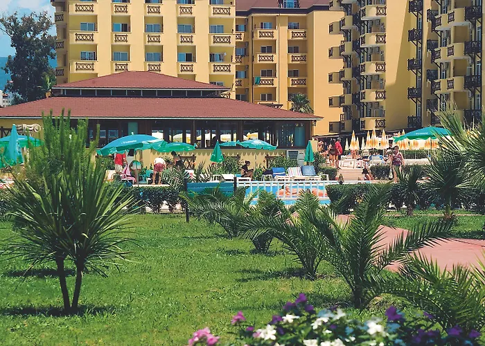 Titan Garden Ultra Semesteranläggning (resort) 4*