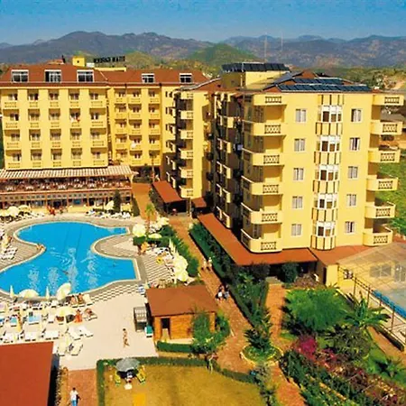 Resort Titan Garden Ultra 4*