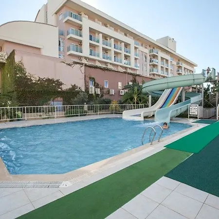 Titan Garden Ultra Rezort 4*