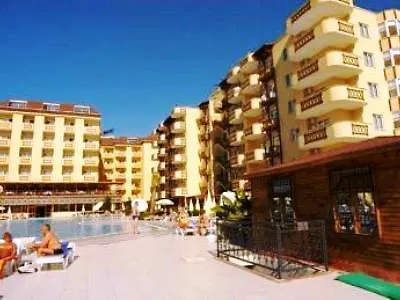 Titan Garden Ultra Feriested Konaklı