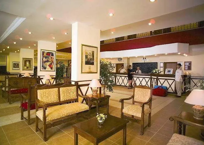 Titan Garden Ultra Complex Konaklı