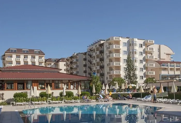 Titan Garden Ultra Konaklı