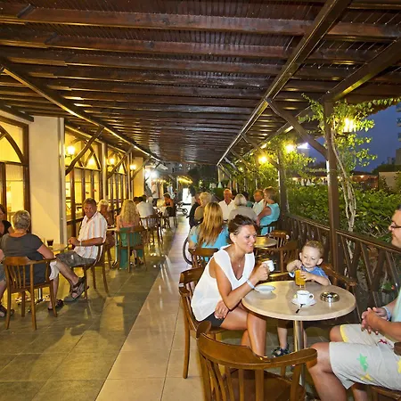 Titan Garden Ultra كوناكلي